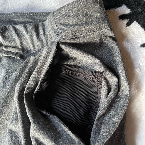 Lolë capri joggers - Picture 5 of 7